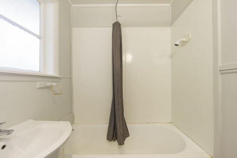 Photo of property in 143 Cobham Drive, Hamilton East, Hamilton, 3216