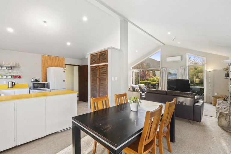 Photo of property in 31 Kowhai Drive, Wanaka, 9305