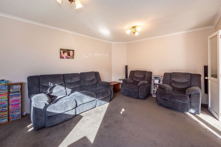 Photo of property in 5 Murfitt Place, Sockburn, Christchurch, 8042