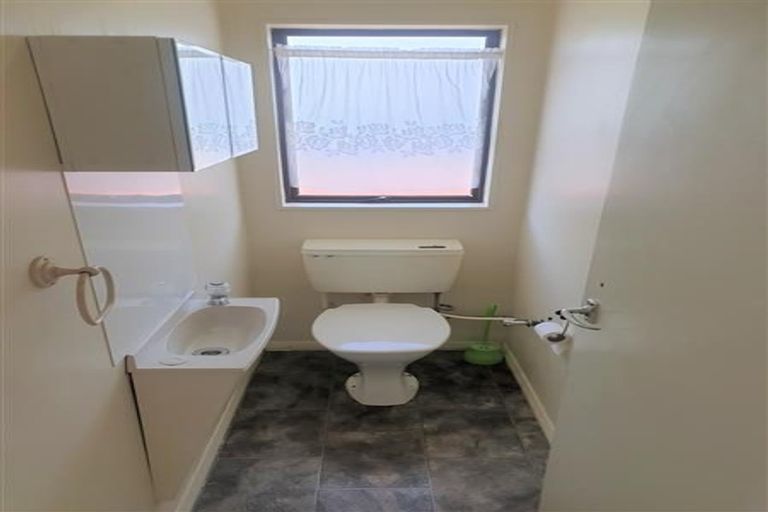 Photo of property in 2/6 Fleming Street, Manurewa East, Auckland, 2102