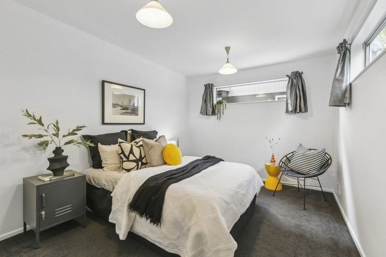 Photo of property in 51b Herald Street, Berhampore, Wellington, 6023