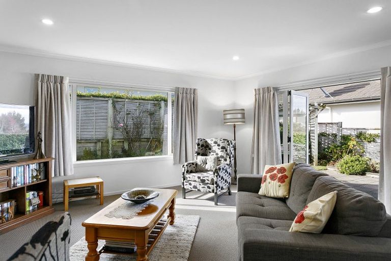 Photo of property in Acacia Court, 3/2 Jarden Mile, Nukuhau, Taupo, 3330