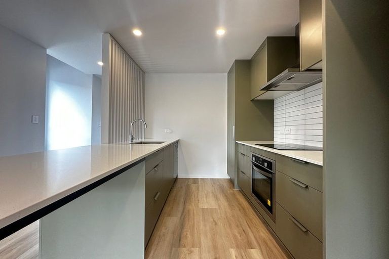 Photo of property in 21/7 Johnston Grove, Taita, Lower Hutt, 5011