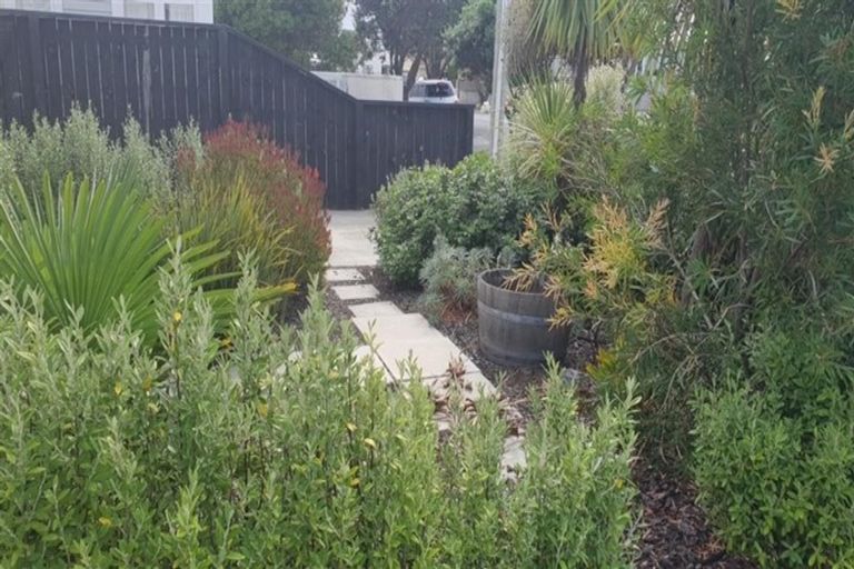 Photo of property in 57b Kauri Street, Miramar, Wellington, 6022