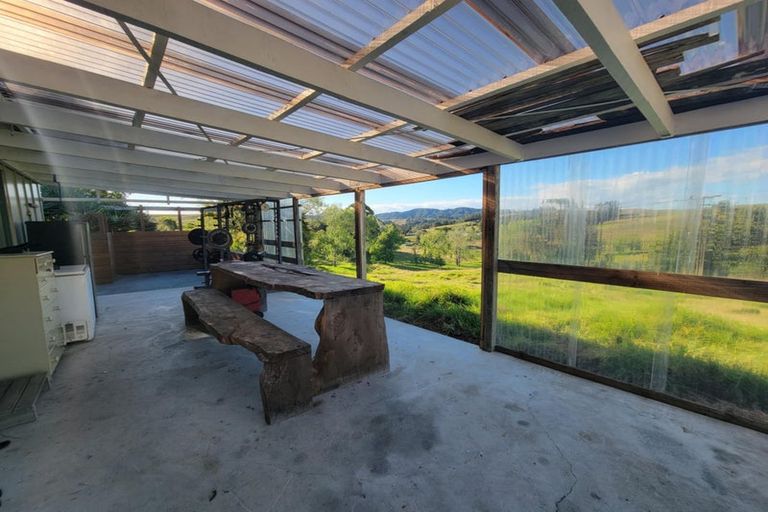 Photo of property in 929 State Highway 1, Oakleigh, Whangarei, 0171