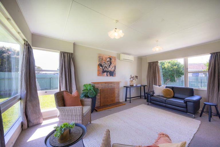 Photo of property in 28 Dewe Avenue, Feilding, 4702