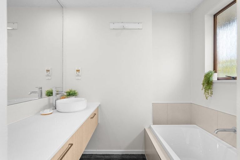 Photo of property in 17 Yellowstone Crescent, Burwood, Christchurch, 8083