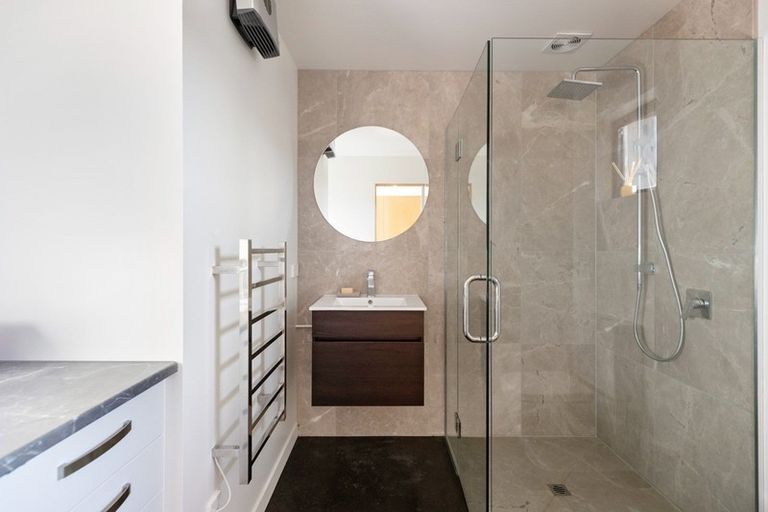 Photo of property in 39 Mcadam Drive, Jacks Point, Queenstown, 9371