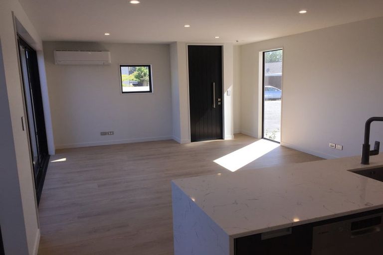 Photo of property in 1/45 Maxwell Street, Riccarton, Christchurch, 8041