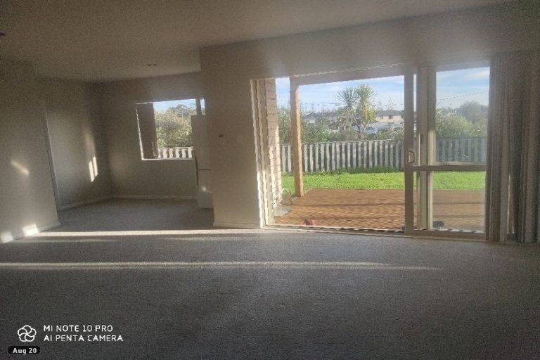 Photo of property in 76 Laurel Oak Drive, Schnapper Rock, Auckland, 0632