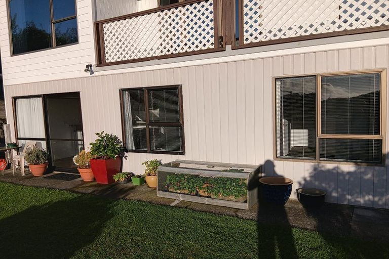 Photo of property in 11 Langwell Place, Papakowhai, Porirua, 5024