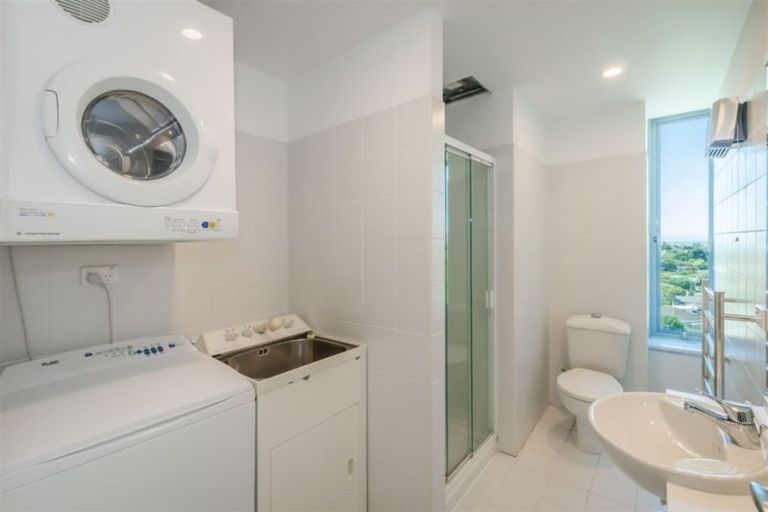 Photo of property in The Links, 19/378-382 Kapiti Road, Paraparaumu Beach, Paraparaumu, 5032