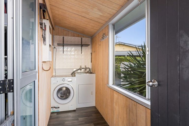 Photo of property in 447 Mahurangi East Road, Snells Beach, 0920