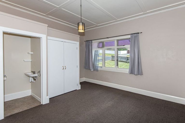 Photo of property in 75 Fourth Avenue, Woodhill, Whangarei, 0110