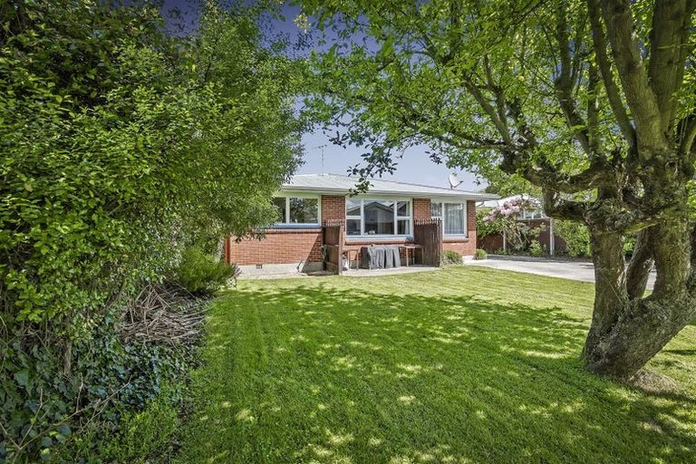 Photo of property in 6 Kiltie Street, Upper Riccarton, Christchurch, 8041