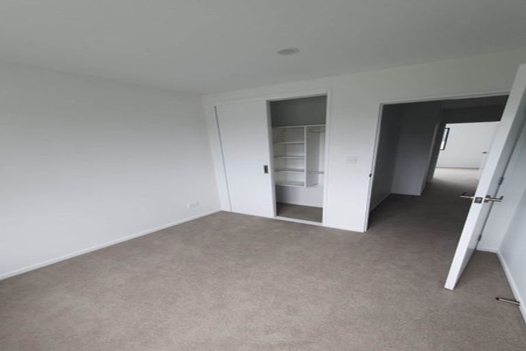 Photo of property in 7 Eileen Newey Place, Henderson, Auckland, 0612