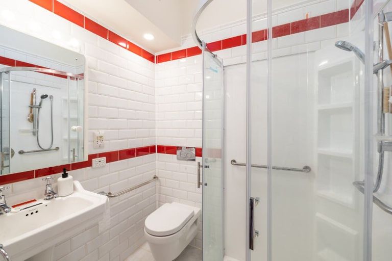 Photo of property in 111 Mays Road, St Albans, Christchurch, 8052