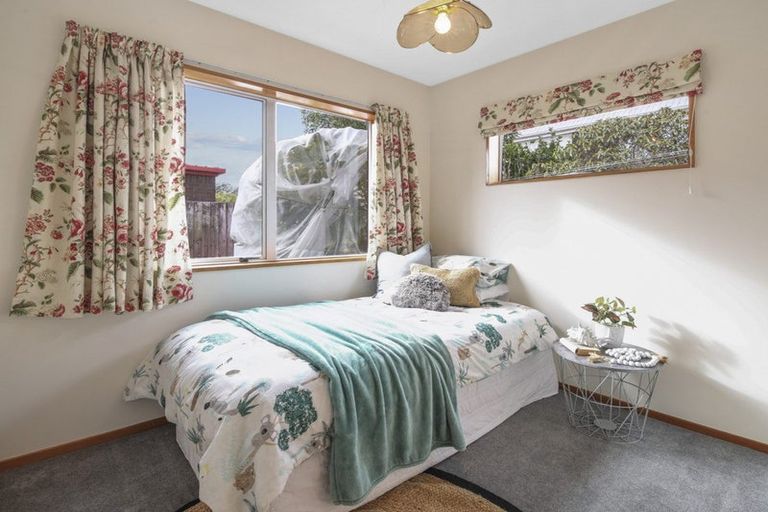 Photo of property in 1/175 Hawthornden Road, Avonhead, Christchurch, 8042