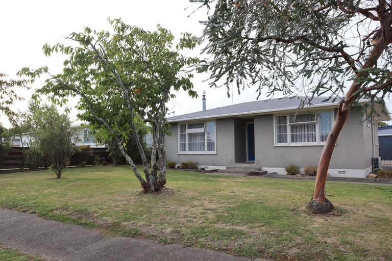Photo of property in 8 Paisley Street, Awapuni, Palmerston North, 4412