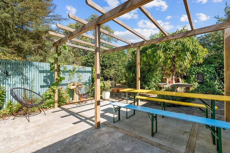 Photo of property in 54 Dublin Street, Martinborough, 5711