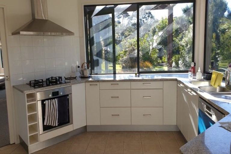 Photo of property in 11 Centaur Close, Albany, Auckland, 0632