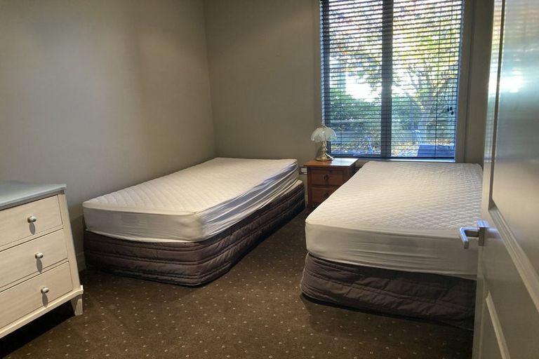 Photo of property in 25 The Dunes, Cromwell, 9310