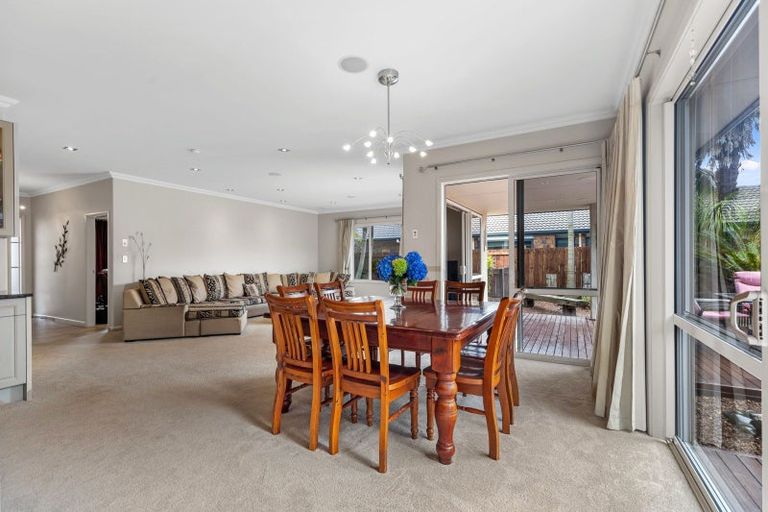 Photo of property in 10 Serena Key, Papamoa Beach, Papamoa, 3118