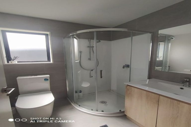 Photo of property in 2/41 Routley Drive, Glen Eden, Auckland, 0602