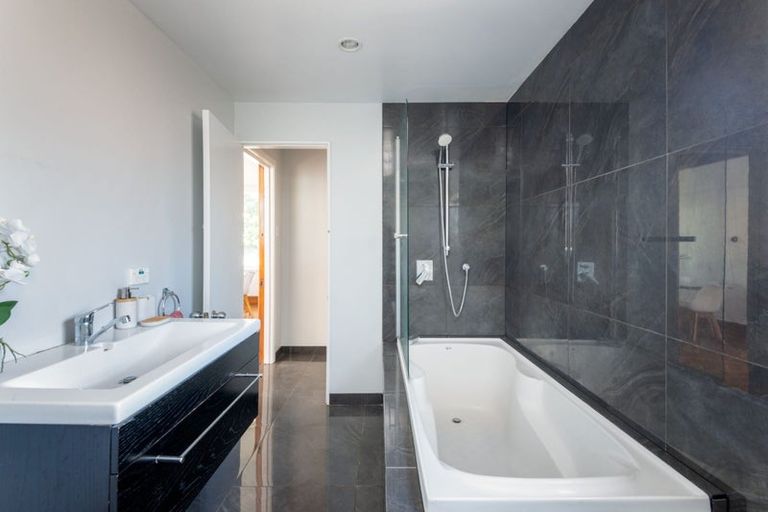 Photo of property in 14 Wellington Street, Phillipstown, Christchurch, 8011