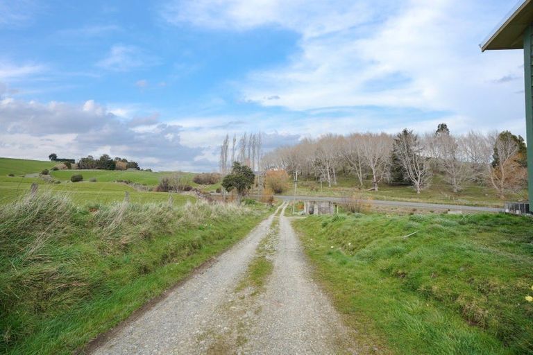 Photo of property in 2686 Ohai Clifden Highway, Orawia, Otautau, 9682