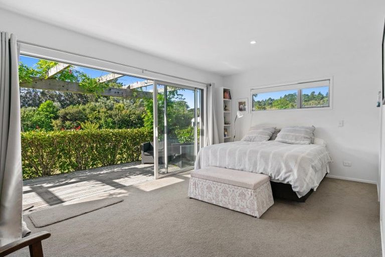 Photo of property in 32 Thelma Road, Mangawhai Heads, Mangawhai, 0505