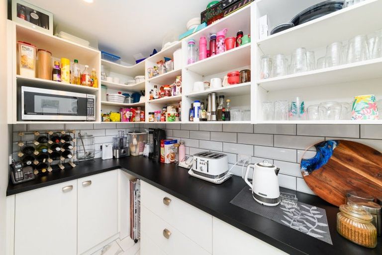 Photo of property in 1a Sherwill Street East, Feilding, 4702