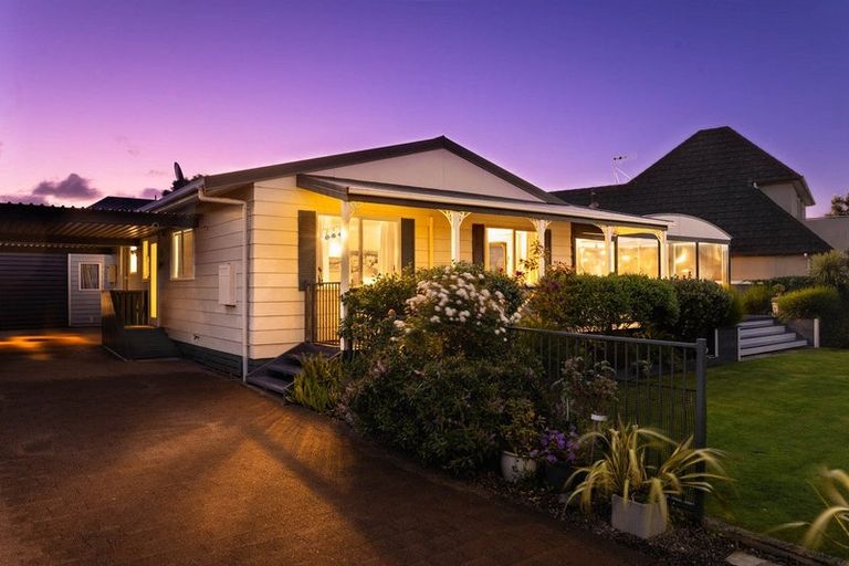 Photo of property in 260 Manly Street, Paraparaumu Beach, Paraparaumu, 5032