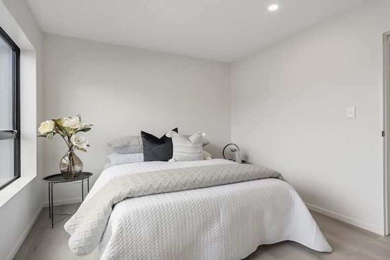 Photo of property in 5/191 Rathgar Road, Henderson, Auckland, 0610