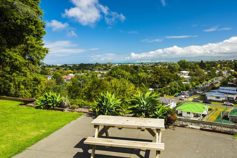 Photo of property in 16 Massey Road, Mangapapa, Gisborne, 4010