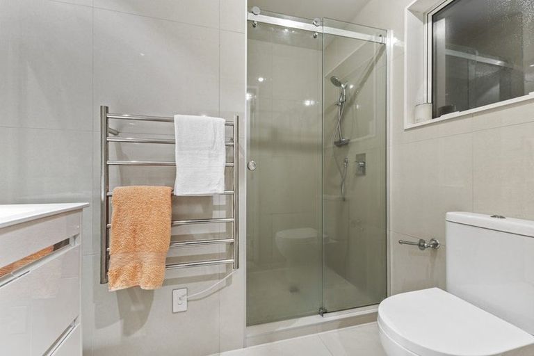 Photo of property in 13 Laquinta Place, Flat Bush, Auckland, 2019