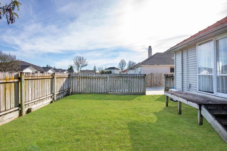 Photo of property in 1/45 Ross Crescent, Fairfield, Hamilton, 3214