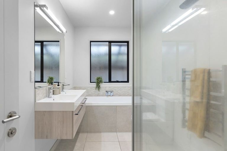 Photo of property in 44 Bronco Drive, Aidanfield, Christchurch, 8025