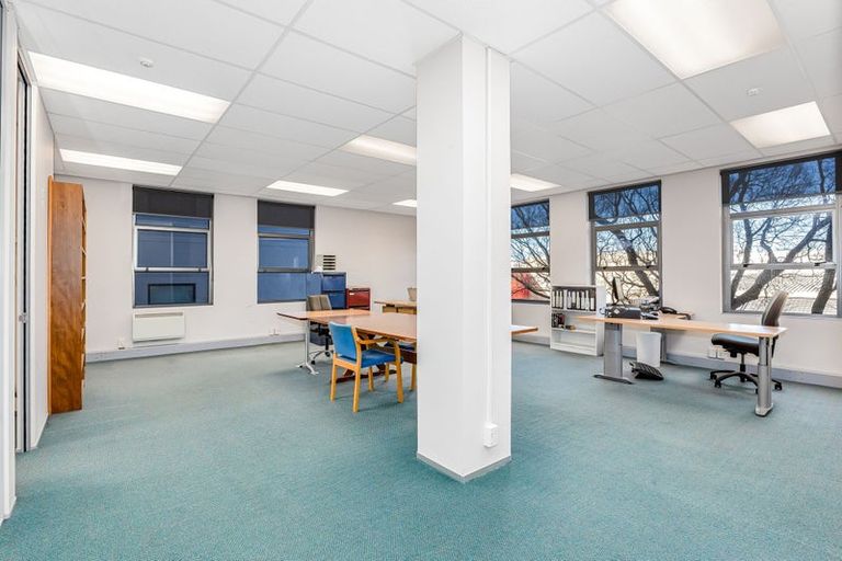 Photo of property in Molesworth House, 9/101a Molesworth Street, Thorndon, Wellington, 6011