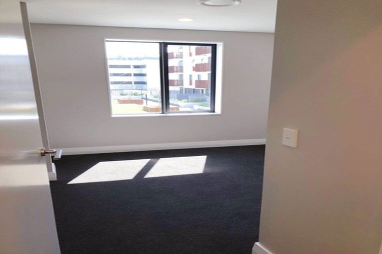 Photo of property in 211a Sunnynook Road, Wairau Valley, Auckland, 0627
