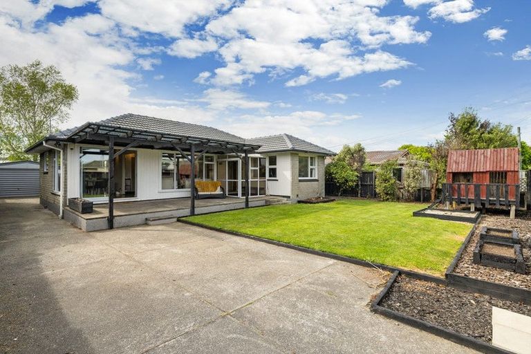 Photo of property in 124 Cavendish Road, Casebrook, Christchurch, 8051