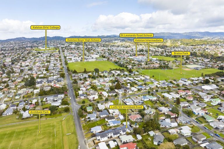 Photo of property in 5/122 Archibald Road, Kelston, Auckland, 0602