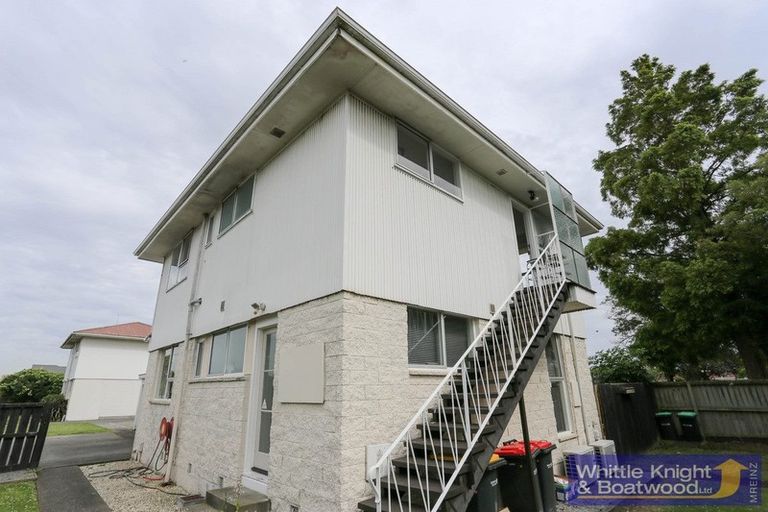 Photo of property in 2/2 Peverel Street, Riccarton, Christchurch, 8011