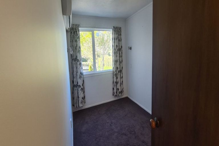 Photo of property in 1 Thurso Grove, Papakowhai, Porirua, 5024