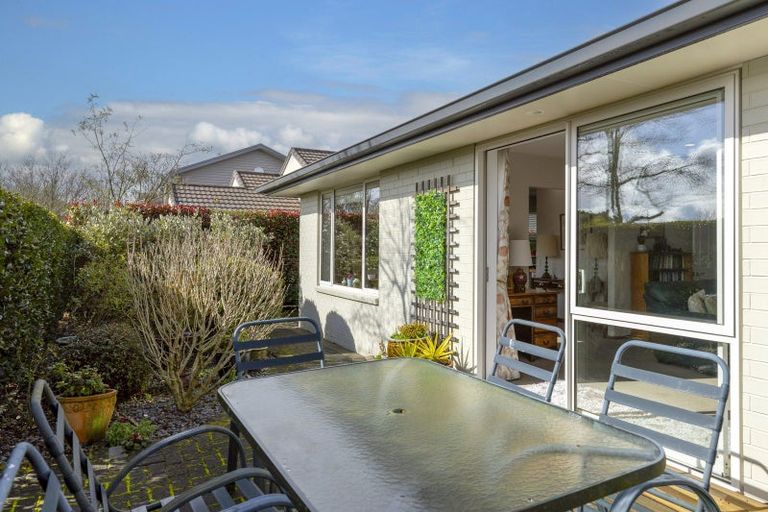 Photo of property in 53 Chateau Crescent, Rangatira Park, Taupo, 3330