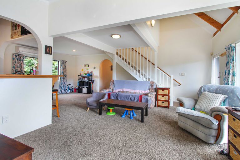 Photo of property in 36 James Street, Mangere East, Auckland, 2024