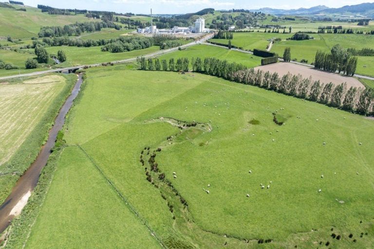 Photo of property in 23 Waikaka Valley Highway, Willowbank, Gore, 9771
