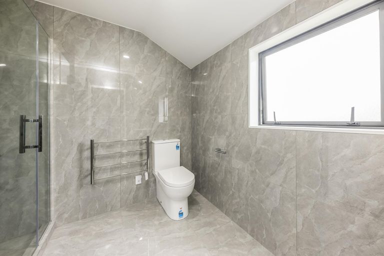 Photo of property in 466c Massey Road, Mangere East, Auckland, 2024