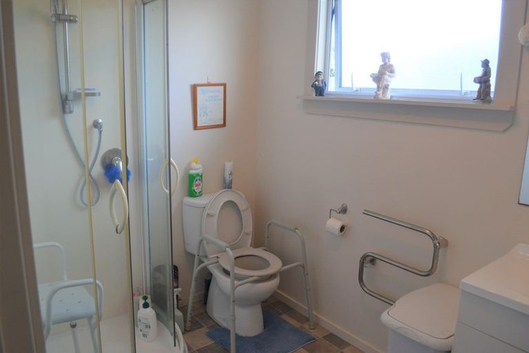 Photo of property in 19 Balmoral Street, Oamaru North, Oamaru, 9400