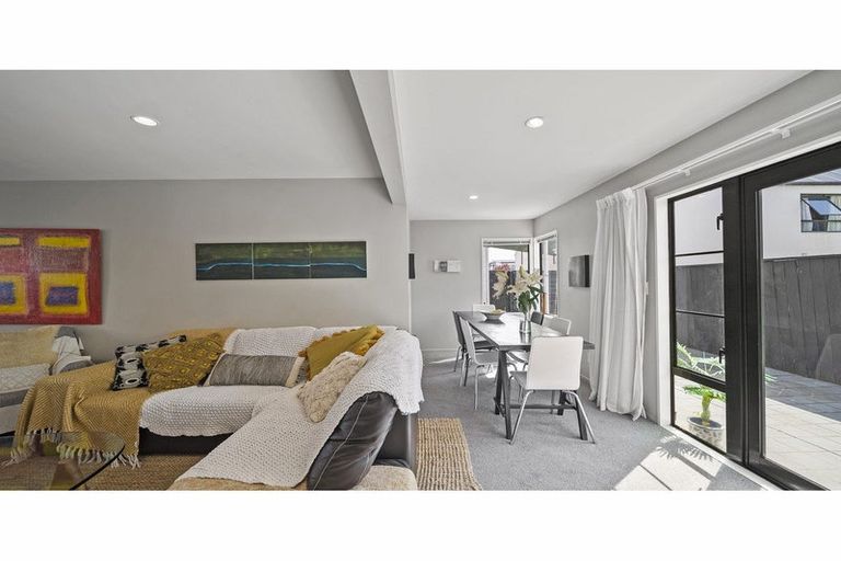 Photo of property in 4/60 Matipo Street, Riccarton, Christchurch, 8041